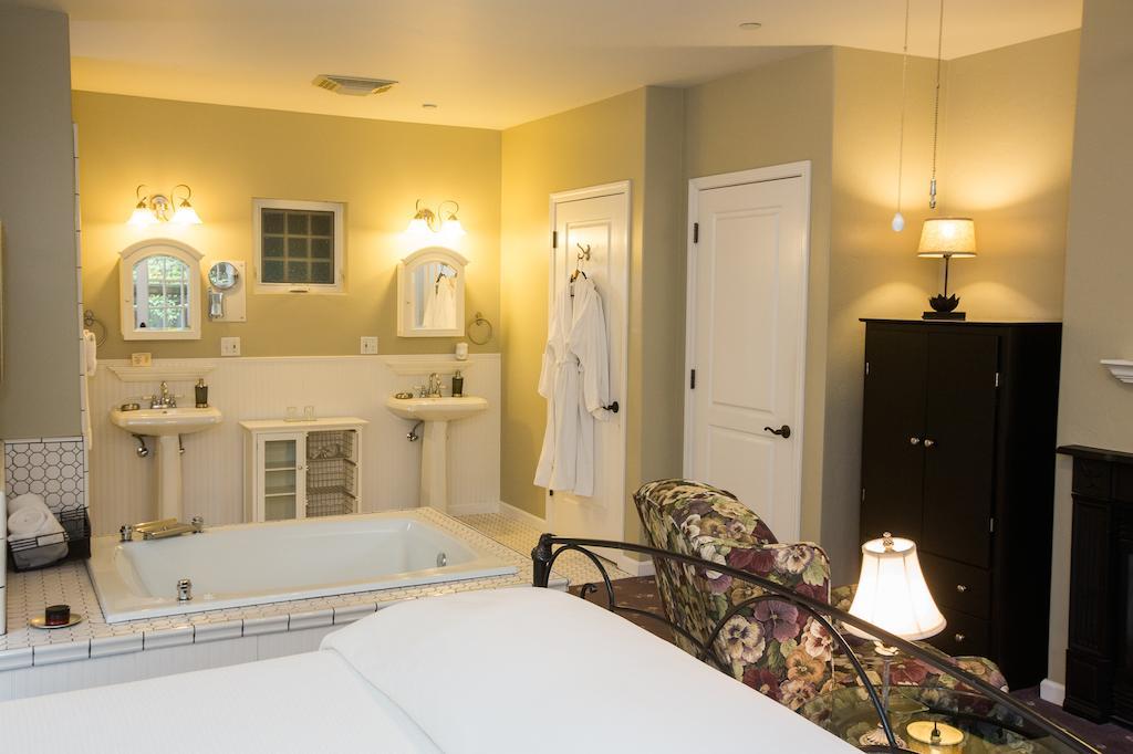 The Inn On First ナパ 部屋 写真